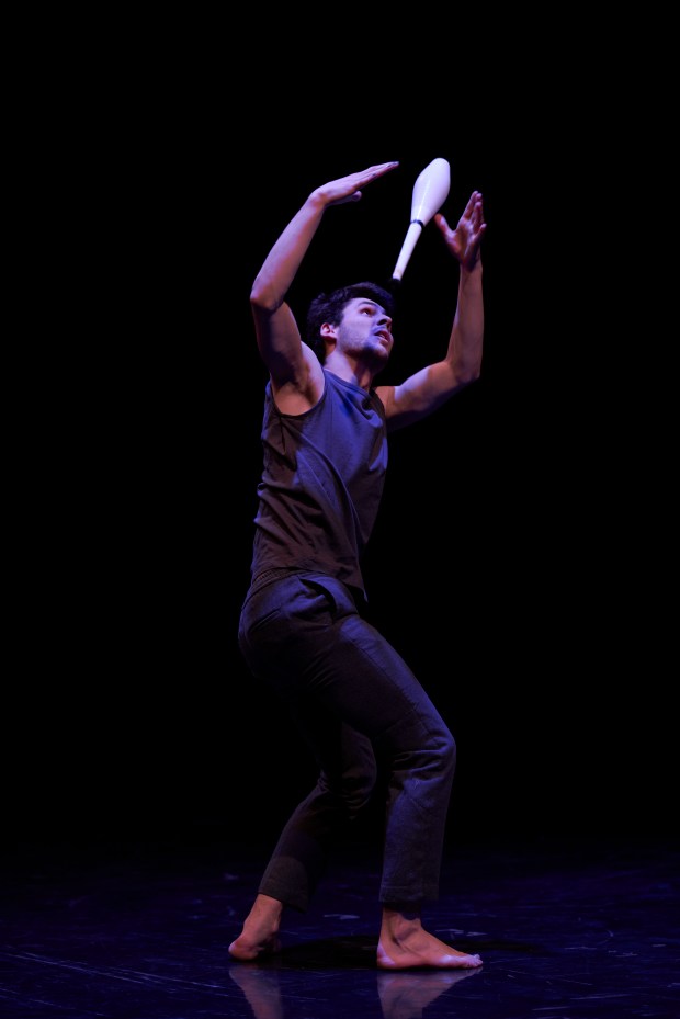 Matthes Speidel juggler juggling